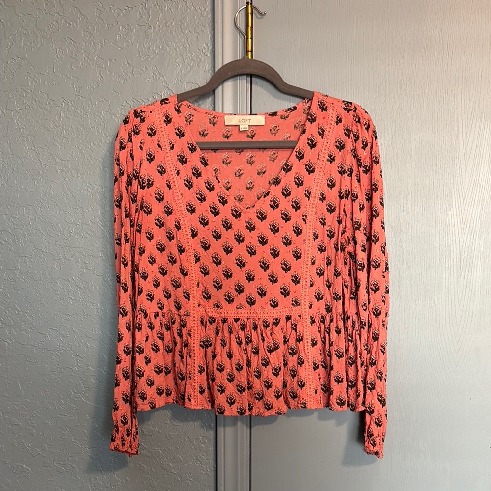 LOFT Women's Pink Floral Top